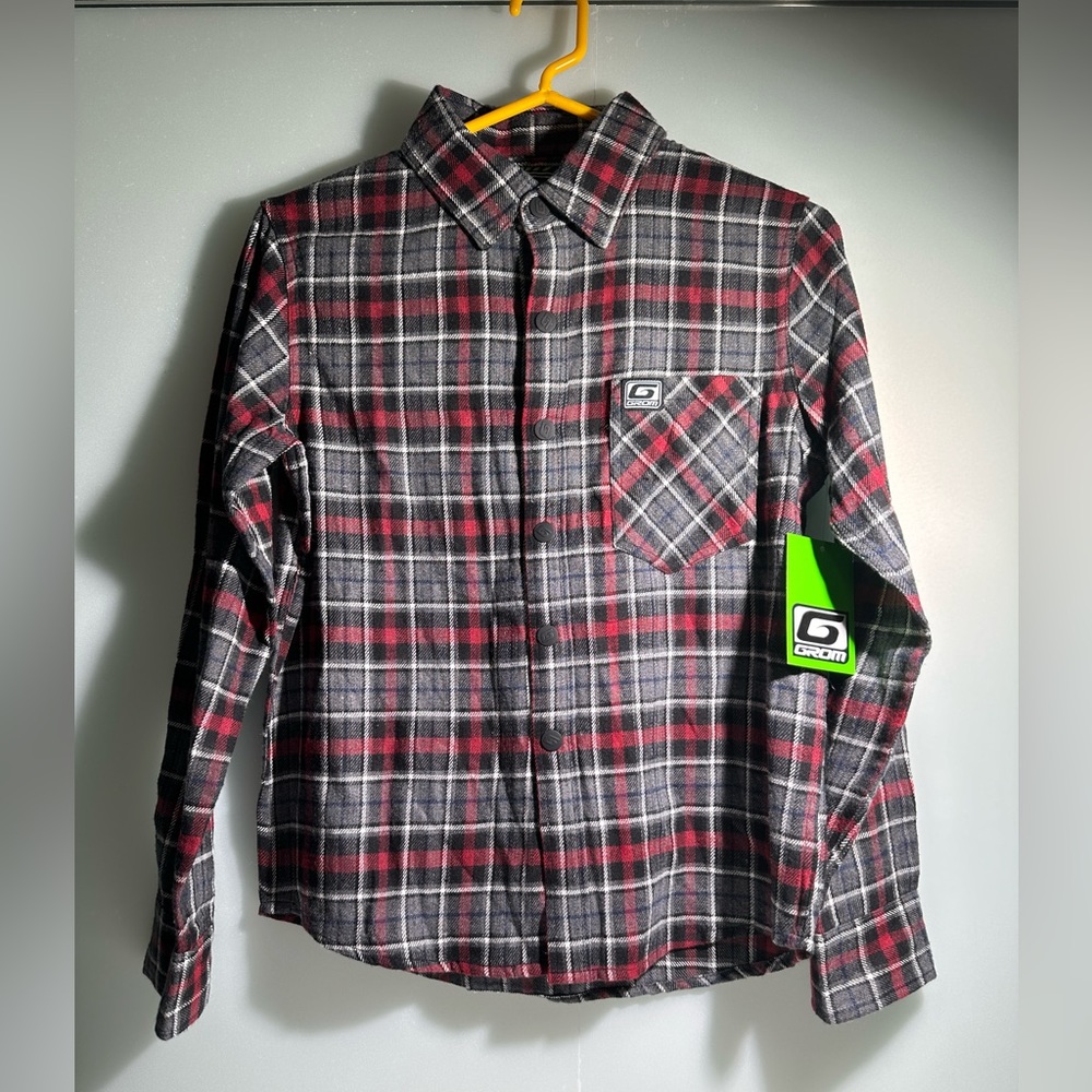 NWT Grom 100% cotton shirt for young boys size: 8 M